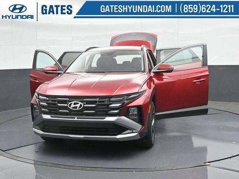 New 2025 Hyundai Tucson SEL image 61