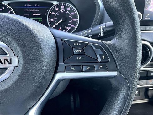 Used 2023 Nissan Sentra SV FWD image 20