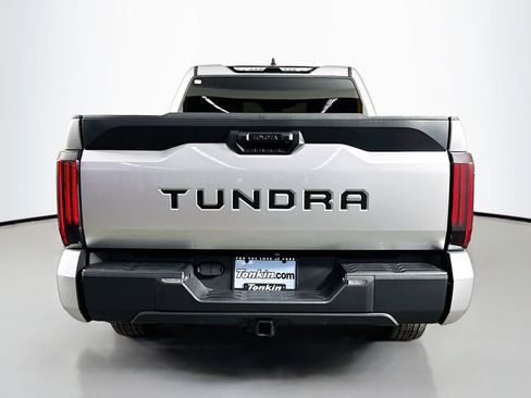 Used 2023 Toyota Tundra SR5 w/ SR5 Premium Package RWD image 6
