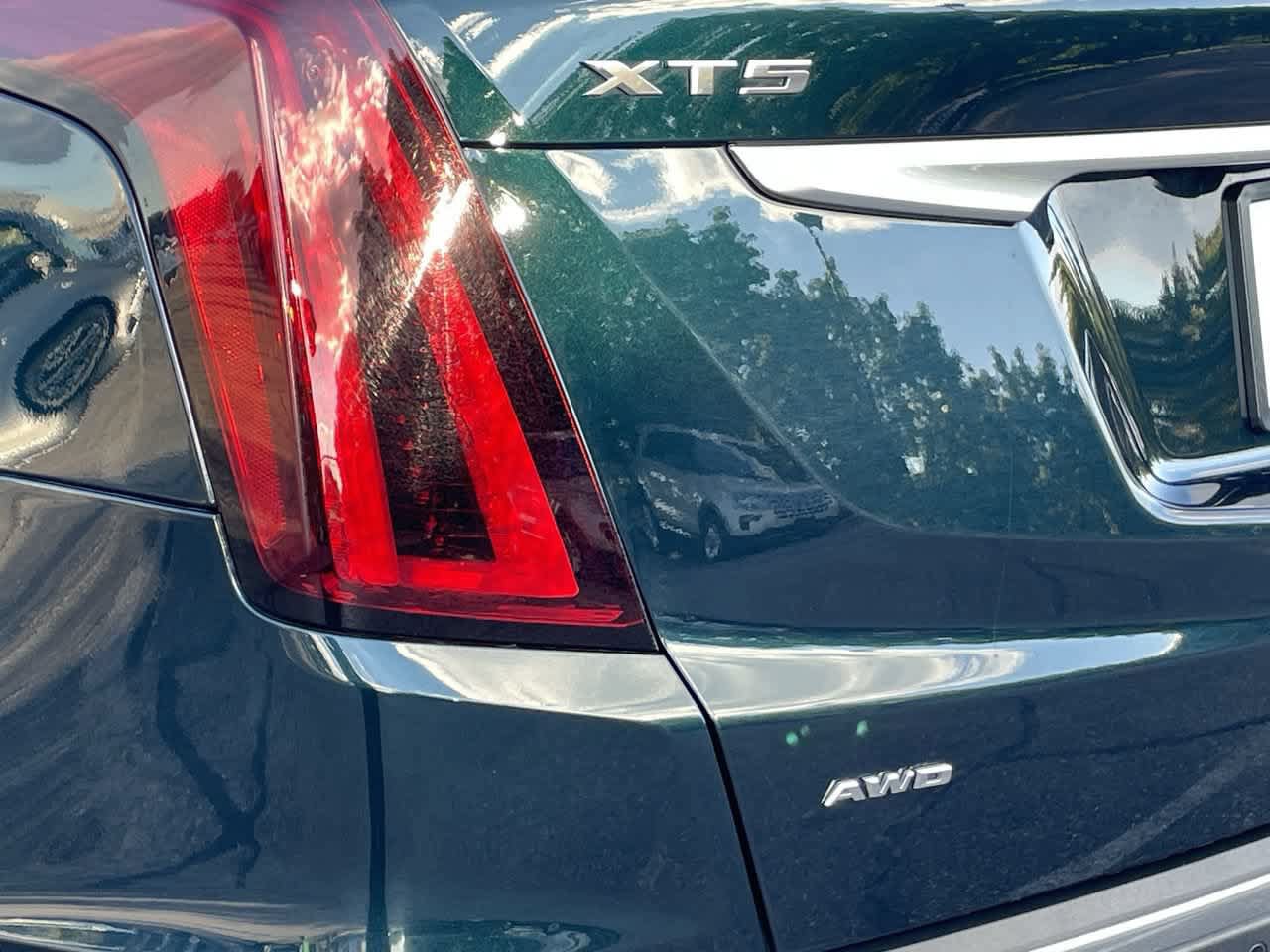 Used 2024 Cadillac XT5 Premium Luxury AWD/4WD image 40