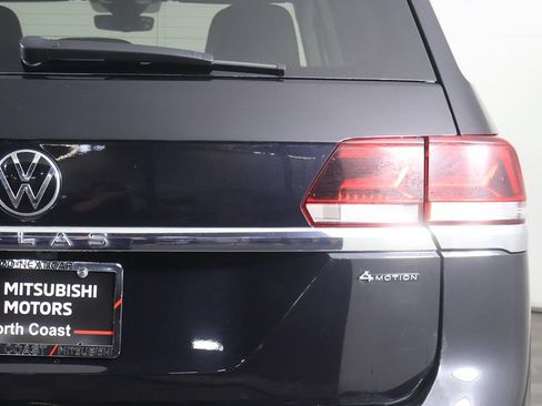 Used 2023 Volkswagen Atlas SEL Premium R-Line AWD/4WD image 19