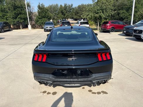 Used 2024 Ford Mustang GT Premium RWD image 6