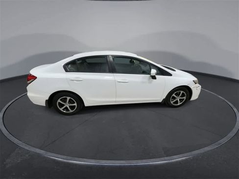 Used 2015 Honda Civic SE image 9