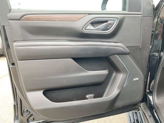 Used 2021 Chevrolet Tahoe High Country w/ Premium Package AWD/4WD image 23