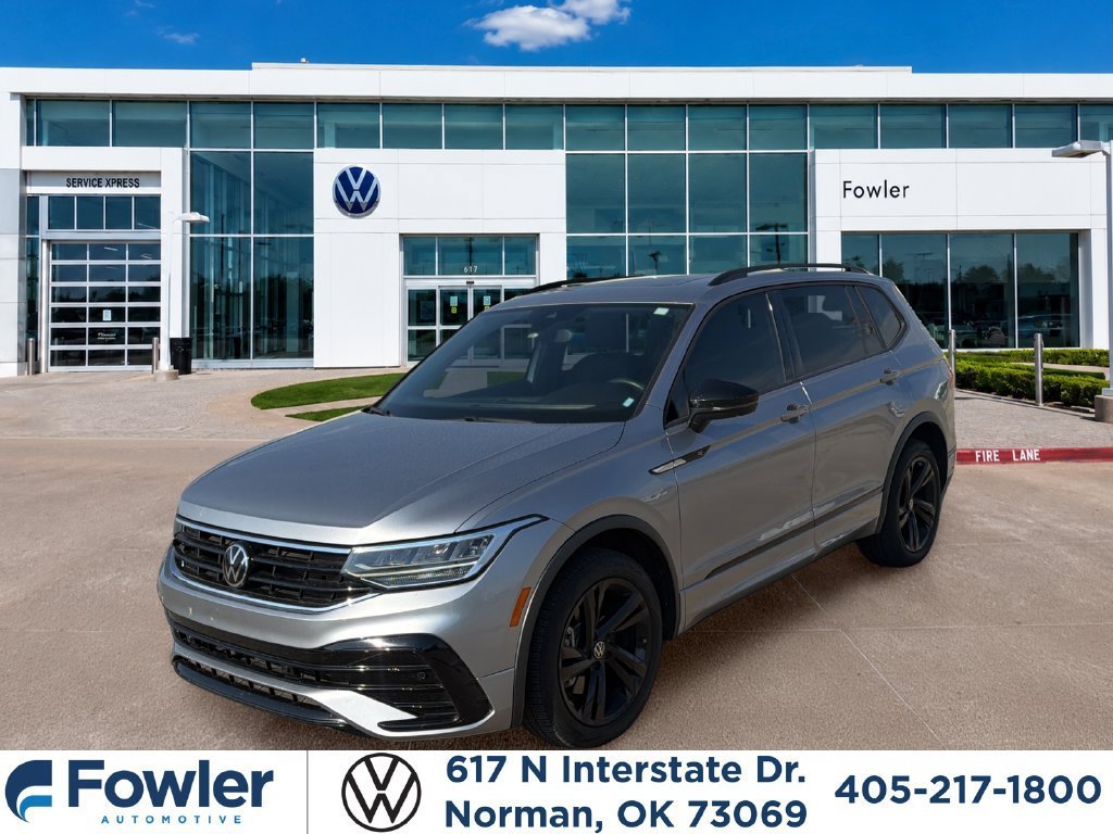 Used 2023 Volkswagen Tiguan SE R-Line FWD image 1