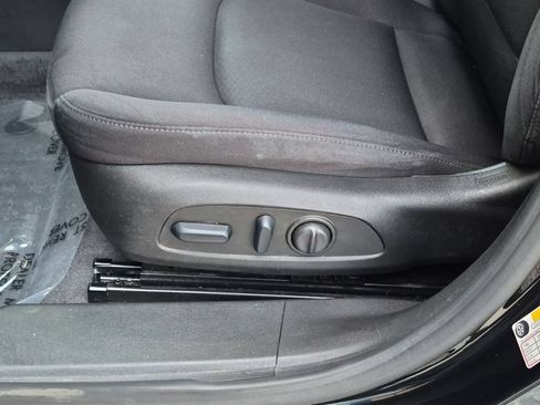 Used 2024 Chevrolet Malibu RS FWD image 22