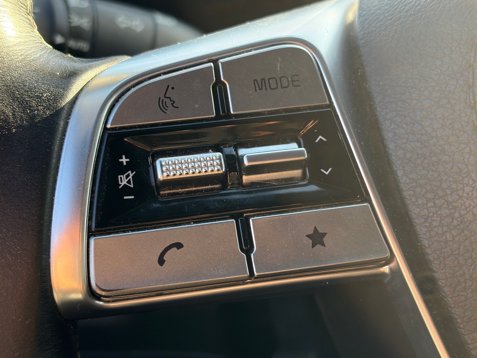 Certified 2023 Kia Telluride EX X-Line AWD/4WD image 11