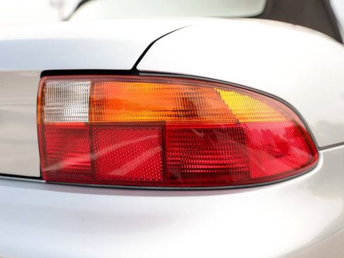 Used 1996 BMW Z3 1.9 RWD image 25