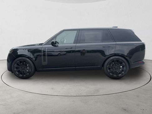 New 2026 Land Rover Range Rover Long Wheelbase SE AWD/4WD image 2