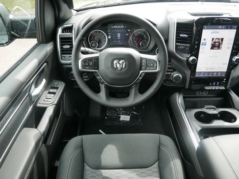 New 2026 RAM 1500 Big Horn AWD/4WD image 12