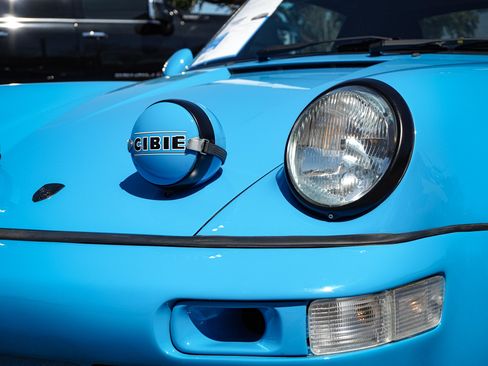 Used 1990 Porsche 911 Carrera RWD image 6