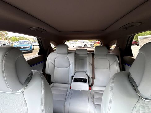 New 2026 Genesis GV70 2.5T Advanced AWD/4WD image 34