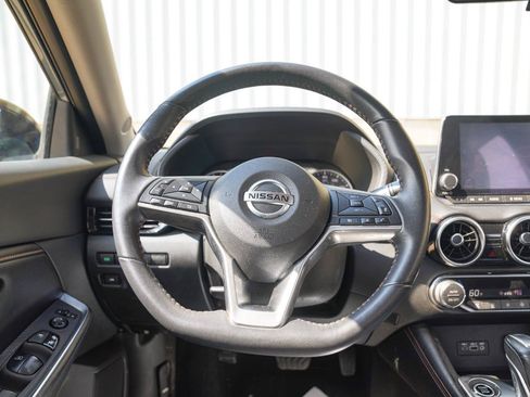 Used 2021 Nissan Sentra SR FWD image 35