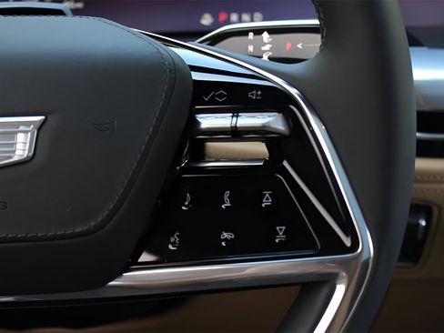 New 2025 Cadillac Escalade IQ Luxury 2 image 22