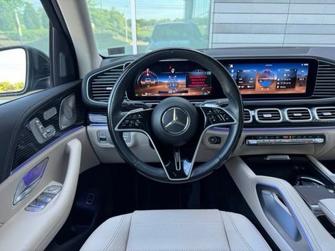 Used 2024 Mercedes-Benz GLE 450 4MATIC image 13
