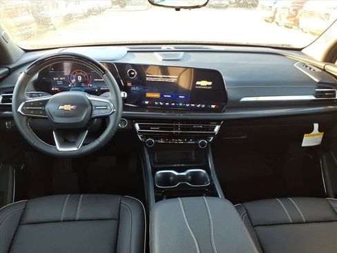 New 2026 Chevrolet Traverse High Country w/ LPO, Floor Liner Package image 10