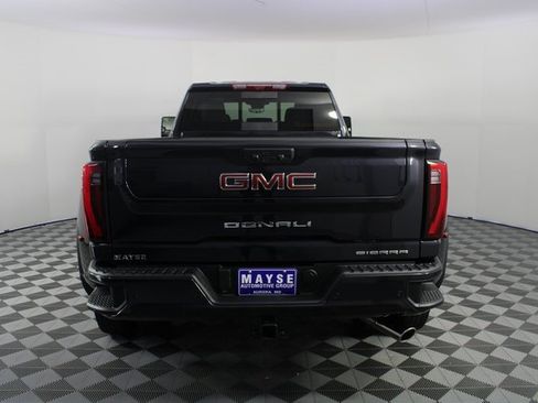New 2026 GMC Sierra 3500 Denali w/ Denali Reserve Package image 29