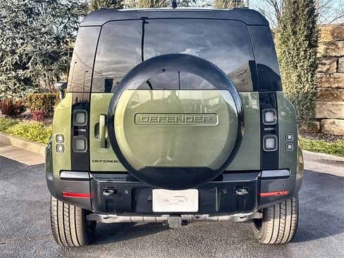 Used 2026 Land Rover Defender 110 S image 4