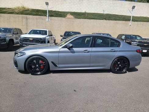 Used 2023 BMW M550i xDrive w/ Executive Package AWD/4WD image 4