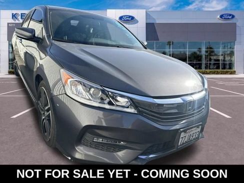 Used 2017 Honda Accord Sport image 1