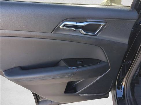 Used 2023 Kia Sportage SX FWD image 9