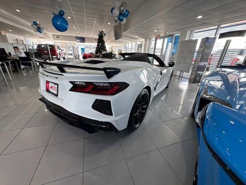 New 2026 Chevrolet Corvette Stingray Premium Conv w/ Z51 Performance Package image 9