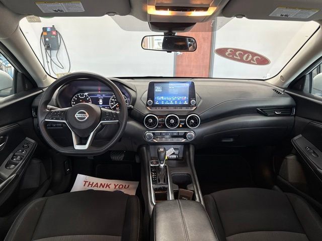 Used 2023 Nissan Sentra SV FWD image 39