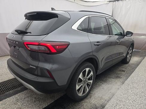 Used 2024 Ford Escape Platinum AWD/4WD image 4