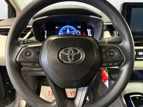Used 2026 Toyota Corolla LE image 13