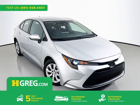 Used 2024 Toyota Corolla LE FWD image 1