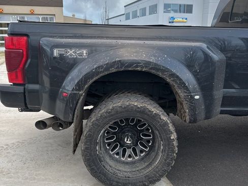 Used 2020 Ford F450 Limited w/ FX4 Off-Road Package image 6