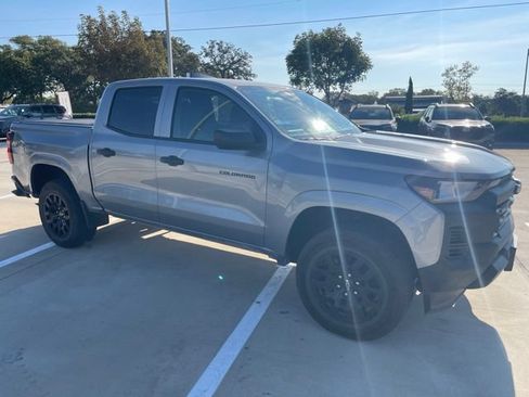 Used 2025 Chevrolet Colorado W/T w/ WT Custom Package RWD image 1