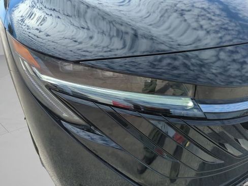 New 2026 Nissan Sentra SR w/ Floor Mat Package FWD image 17