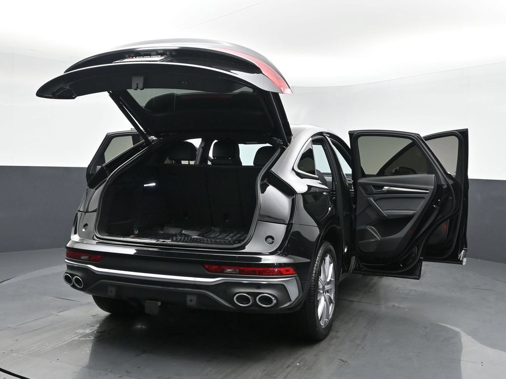 Used 2023 Audi SQ5 Premium Plus w/ Premium Plus Package AWD/4WD image 27