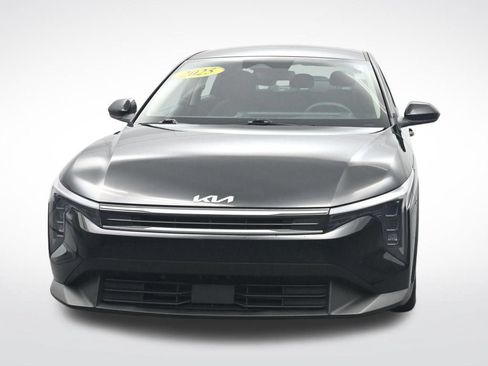 Used 2025 Kia K4 FWD image 2