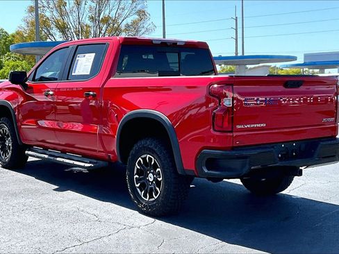 Certified 2023 Chevrolet Silverado 1500 ZR2 w/ Technology Package AWD/4WD image 3