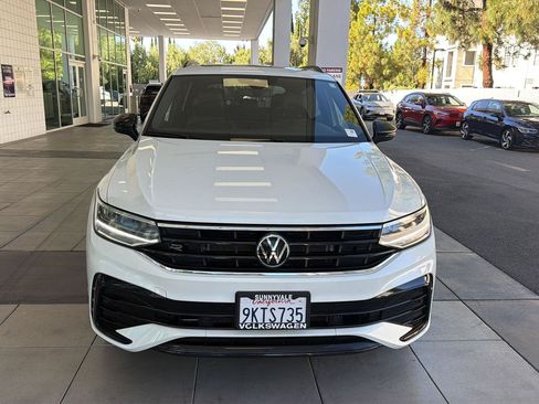 Certified 2024 Volkswagen Tiguan SE R-Line AWD/4WD image 8