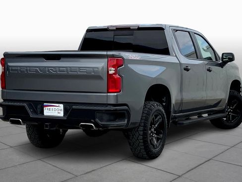Used 2021 Chevrolet Silverado 1500 LT Trail Boss w/ Convenience Package II image 13