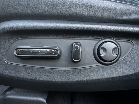 Used 2023 Honda CR-V EX-L image 15