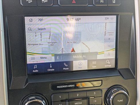 Used 2020 Ford F150 Lariat image 14