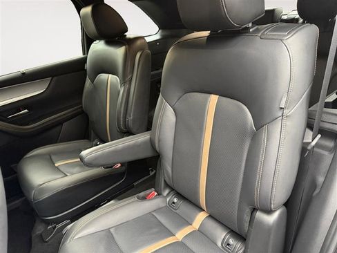 Used 2024 MAZDA CX-90 Plug-In Hybrid w/ Premium Plus image 14