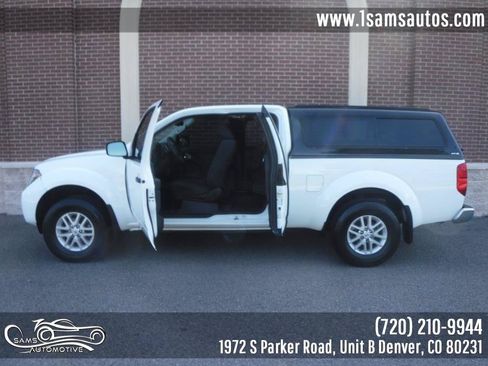 Used 2020 Nissan Frontier SV w/ SV Utility Package AWD/4WD image 38