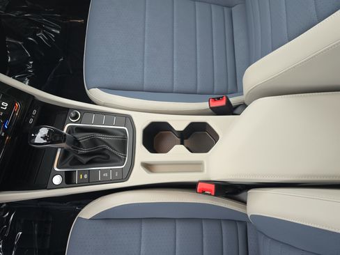 New 2026 Volkswagen Jetta SE image 23