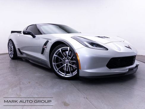 Used 2017 Chevrolet Corvette Grand Sport RWD image 1