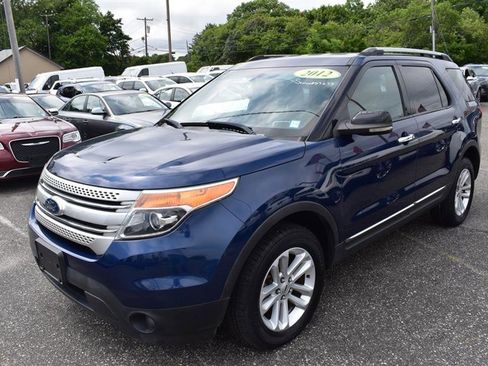 Used 2012 Ford Explorer XLT image 4