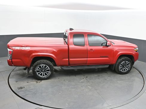 Used 2020 Toyota Tacoma TRD Sport image 35