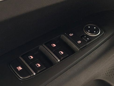 Used 2024 Kia Forte LXS image 27