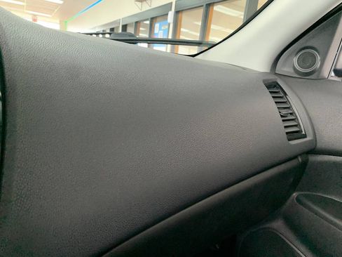 Used 2020 Mitsubishi Outlander Sport ES FWD image 15