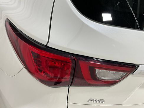 Used 2020 INFINITI QX60 Luxe w/ Sensory Package AWD/4WD image 29