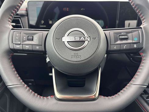 New 2026 Nissan Kicks SR w/ Cold Weather Package image 14